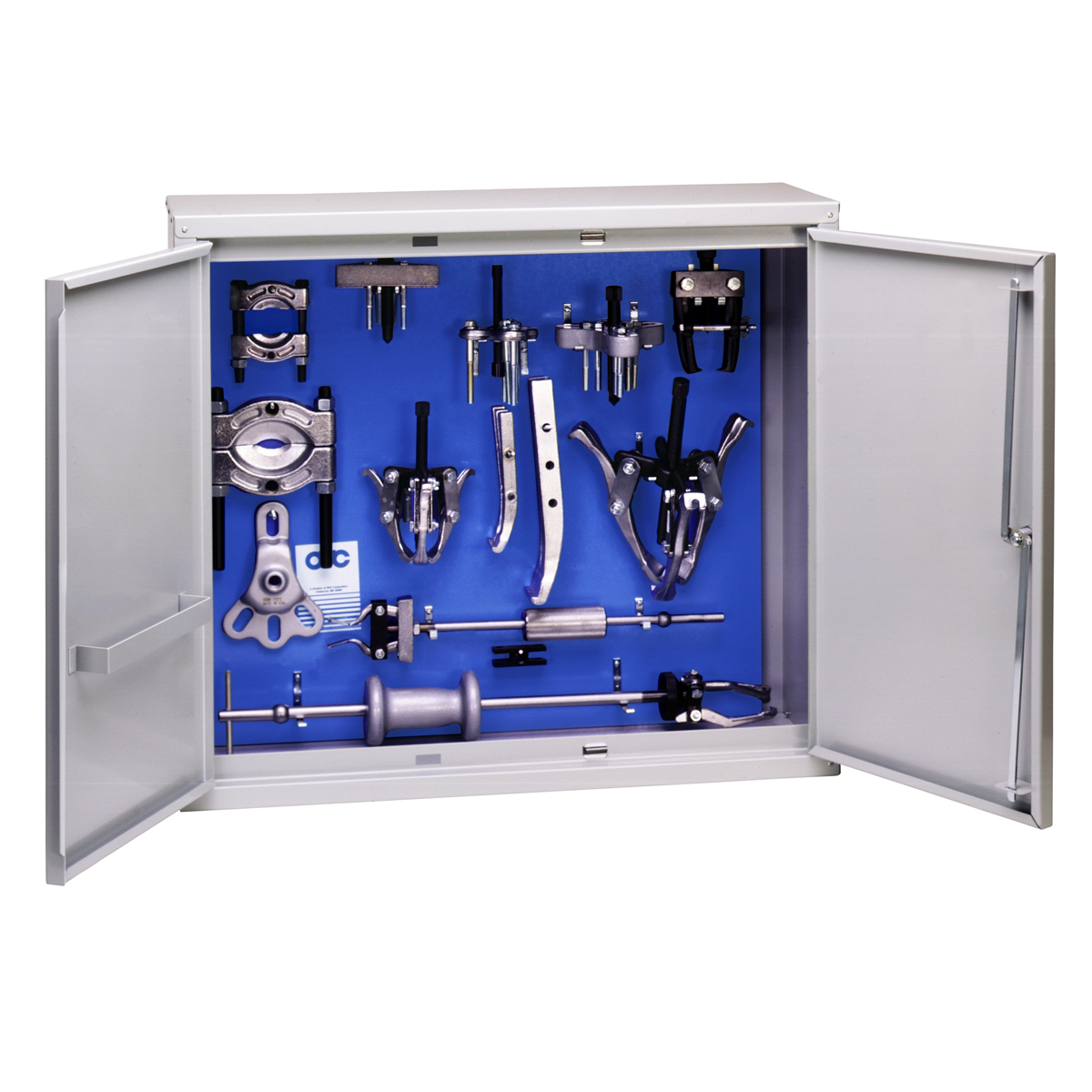 Otc puller set 13pc in metal storage box